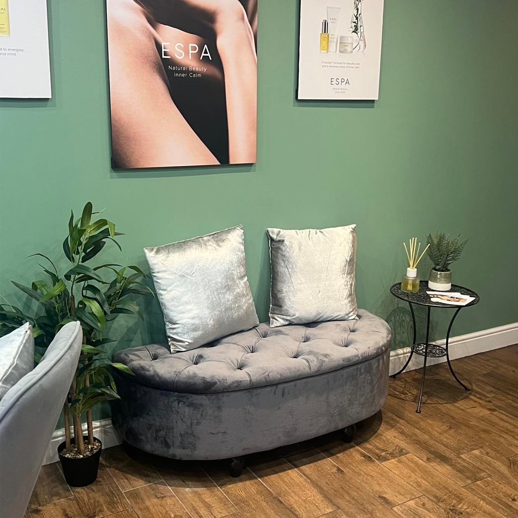 Biggleswade Salon Interior 1